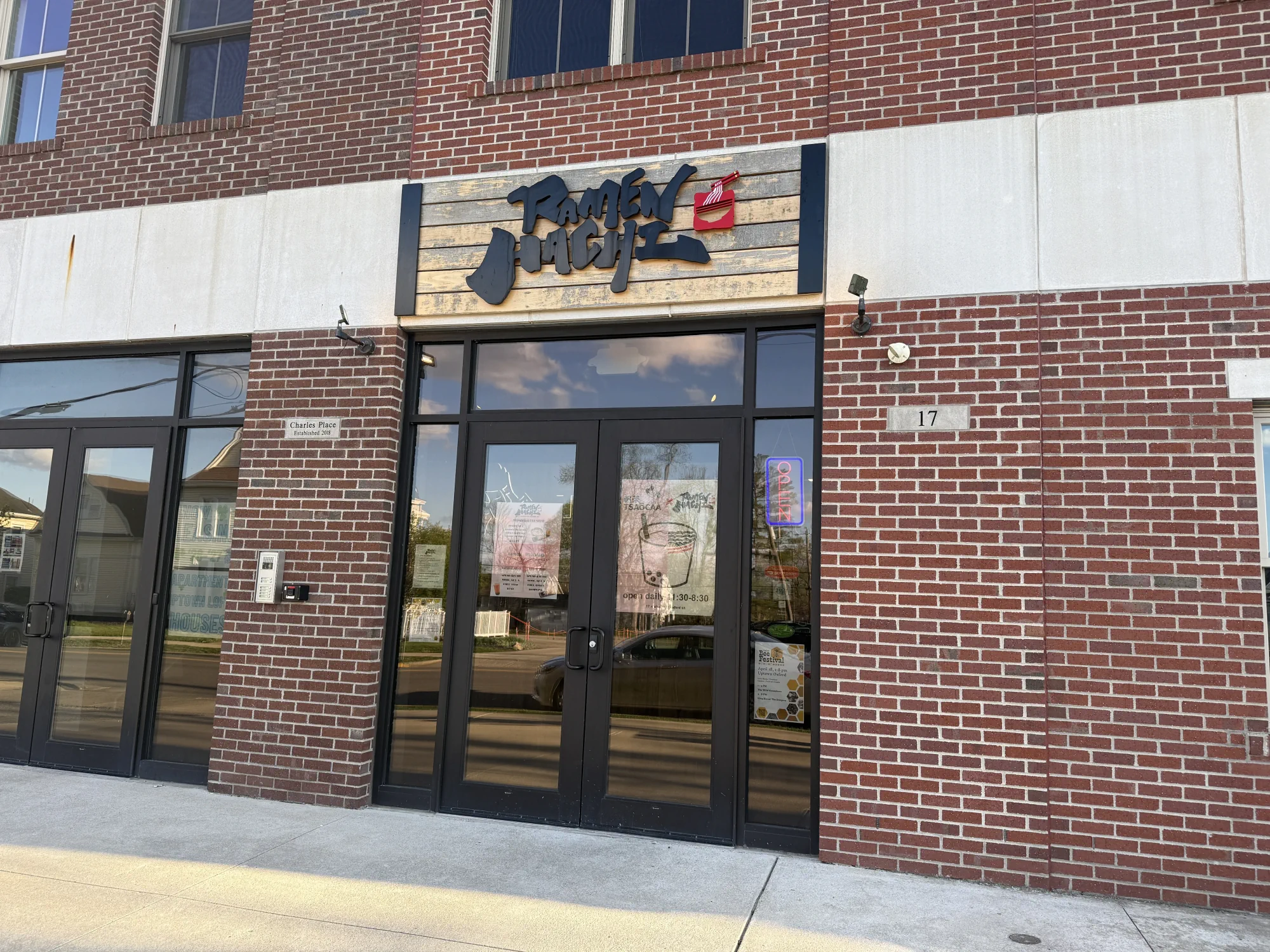 Ramen Hachi exterior